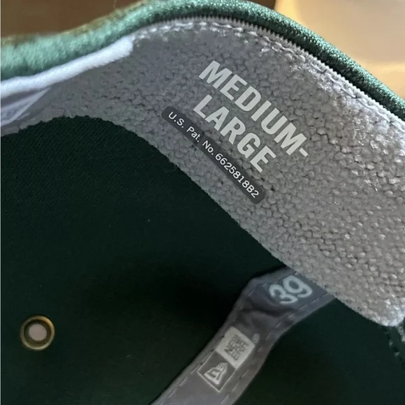 Green Bay Packers New Era 39Thirty M/LGreen Hat - Picture 7 of 9